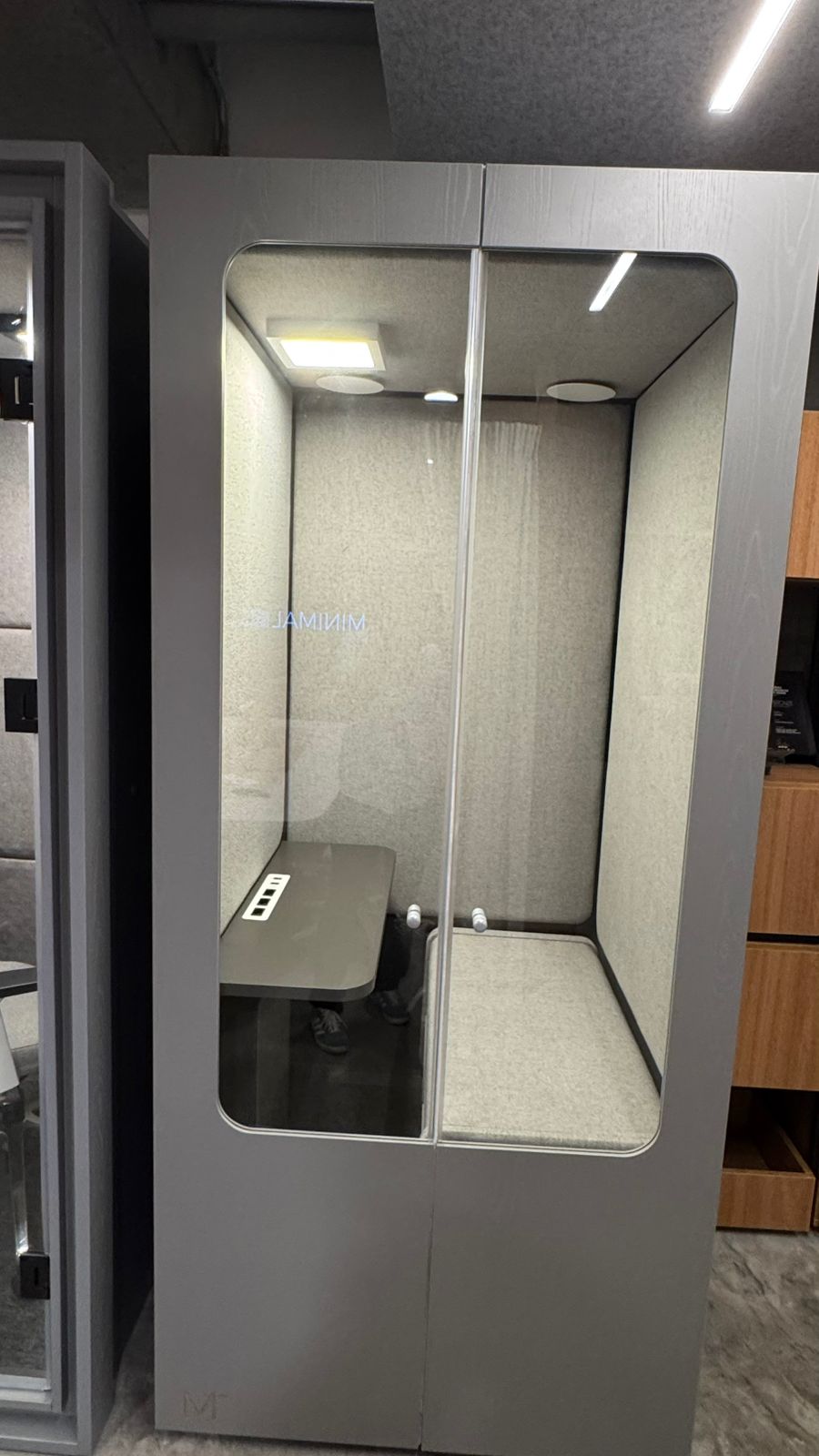 Cabine acústica vista externa